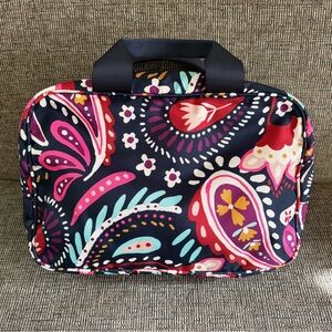 EUC Vera Bradley Lighten Up Travel Organizer